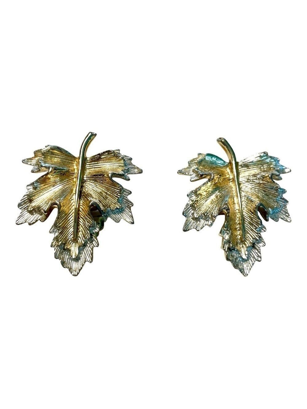 Vintage Sara Coventry  Clip-On EarringsBrilliant Detailed Leaves of Gold Silver